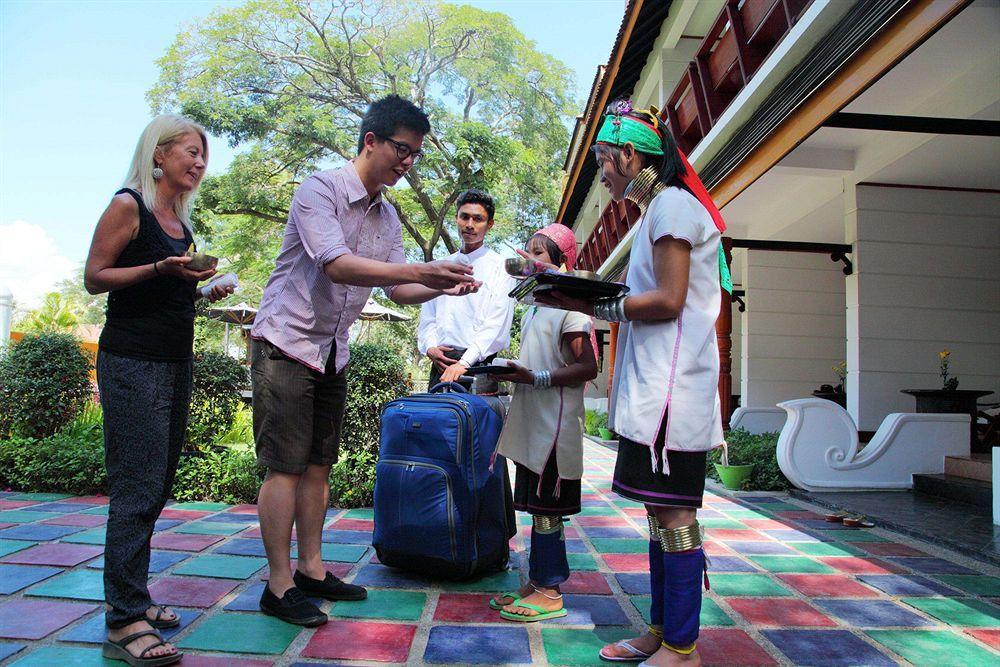 Hotel Amazing Nyaung Shwe Exterior photo